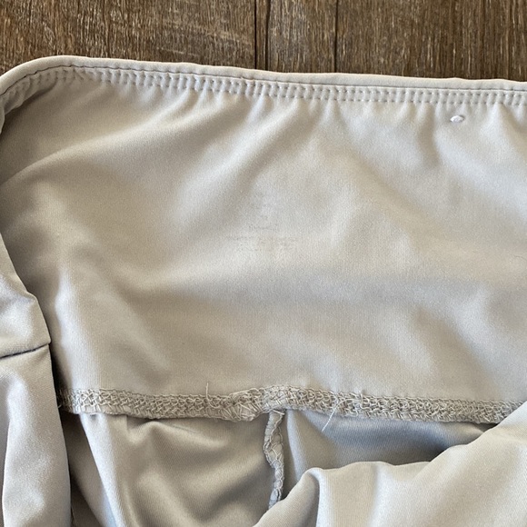 Light grey cropped leggings - Picture 3 of 4